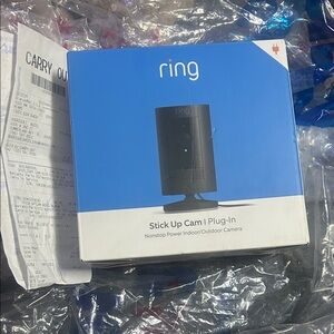 Ring Stick Up Cam Plug-In - Black